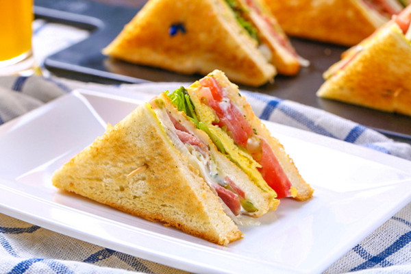 法式三明治、日式三明治……各种三明治的做法，早餐从此变得丰富多样！