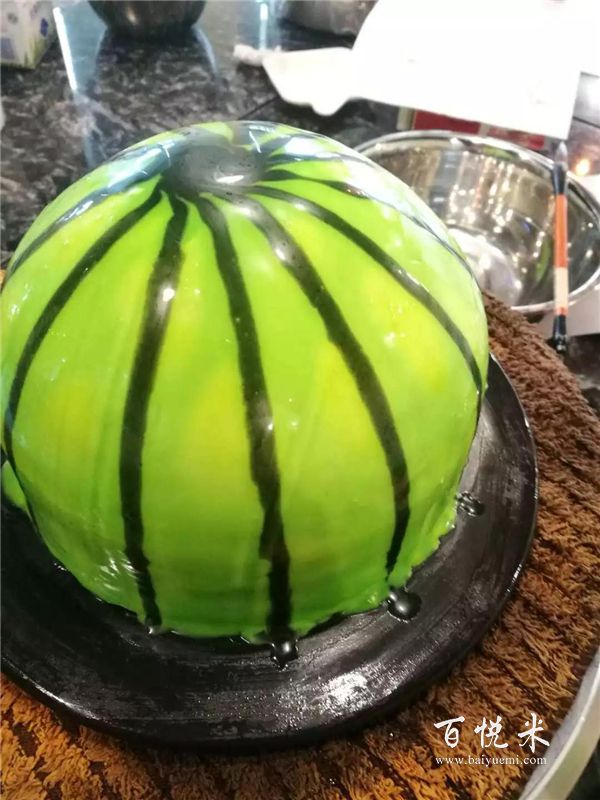 红遍澳洲的网红西瓜蛋糕的制作方法，这个假西瓜竟然这么好吃？