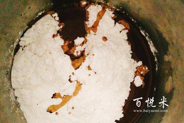 美味可口的珍珠奶茶爆浆蛋糕，想要知道如何制作珍珠奶茶爆浆蛋糕吗？