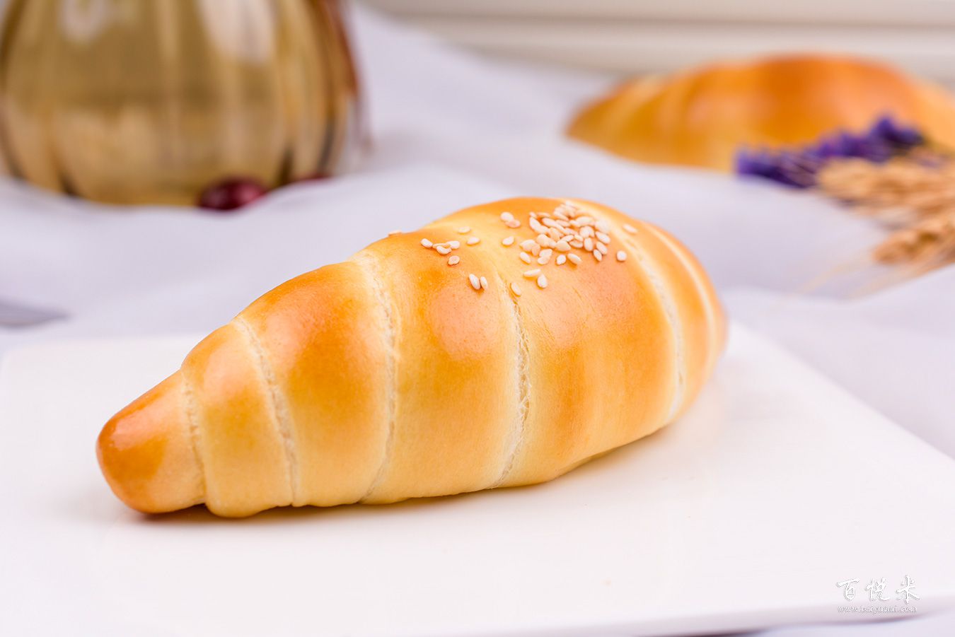 面包 蛋糕 义利 北冰洋 果子面包黄油排包糕点 老北京|摄影|产品摄影|影食文化 - 原创作品 - 站酷 (ZCOOL)