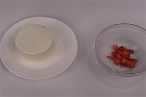 草莓蛋糕的做法大全，草莓蛋糕培训图文教程详解