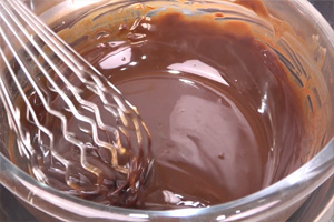 巧克力熔岩蛋糕的做法大全，巧克力熔岩蛋糕培训怎么做