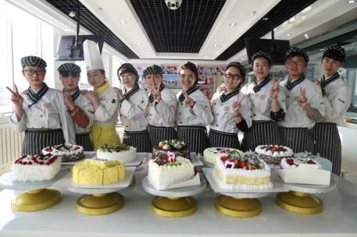 北海有可以学面包师的西点蛋糕培训学校吗？